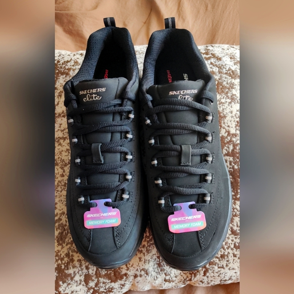 Skechers Elite Black Sneakers with Memory Foam